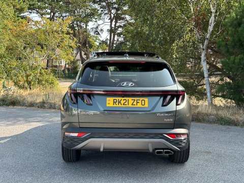 Hyundai TUCSON 1.6 h T-GDi Ultimate Auto Euro 6 (s/s) 5dr 12