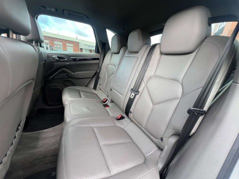 Porsche Cayenne 3.0 Cayenne V6 D Tiptronic 4WD 5dr - NATIONAL DELIVERY* 18