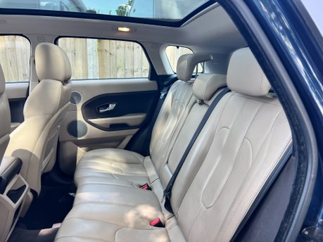 Land Rover Range Rover Evoque 2.2 SD4 PURE TECH AUTOMATIC 5dr 17