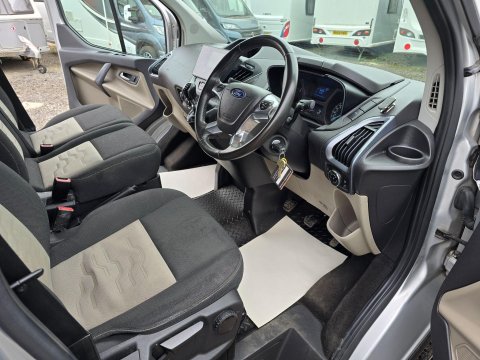 Ford Tourneo Custom Ultimate Activities Camper 23