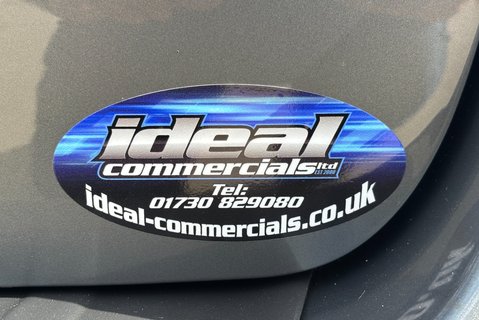 Mercedes-Benz Vito 114 Progressive L3 9g-Tronic Panel Van 16