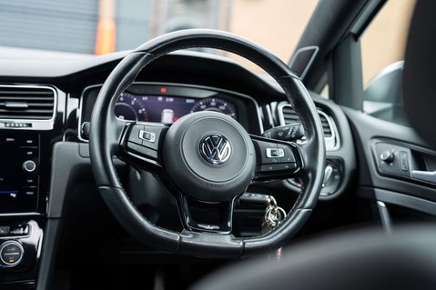 Volkswagen Golf 2.0 Golf R TSi Semi-Auto 4WD 5dr 6