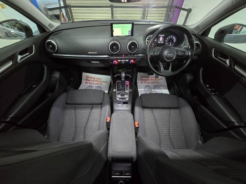 Audi A3 1.4 TFSI e-tron Sportback e-S Tronic Euro 6 5dr 8.8kWh 19