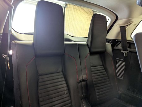 Land Rover Discovery Sport 2.0 Discovery Sport R-Dynamic HSE Auto 4WD 5dr 71