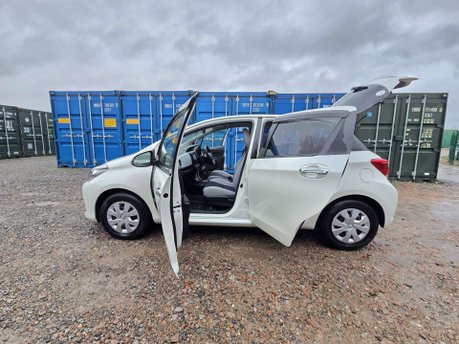 Toyota Yaris 1.33 Dual VVT-i Design Hatchback 5dr Petrol Multidrive S Euro 6 (99 ps) 11