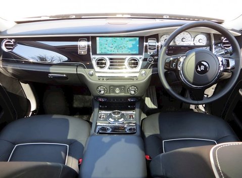 Rolls-Royce Ghost V-Spec 20