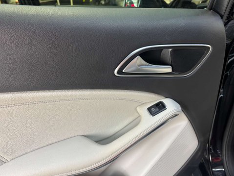 Mercedes-Benz GLA 2.1 GLA 200 Sport Premium+ D Auto 5dr 60