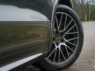 Porsche Cayenne TURBO S E-HYBRID 6