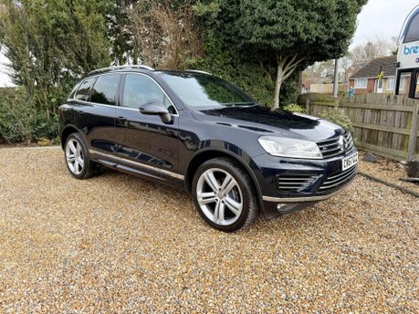 Volkswagen Touareg 3.0 TDI V6 R-Line Plus Tiptronic 4WD Euro 6 (s/s) 5dr 4