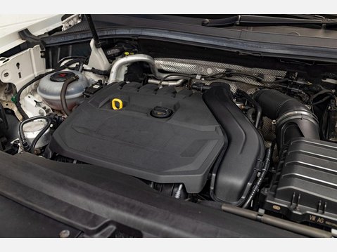 Volkswagen Tiguan 1.5 TSI EVO R-Line Tech DSG Euro 6 (s/s) 5dr 11