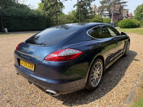 Porsche Panamera 4.8 Panamera 4s Semi-Auto 4WD 5dr 5
