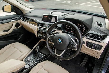BMW X1 SDRIVE20I XLINE