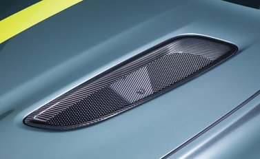 Aston Martin Rapide AMR V12 36