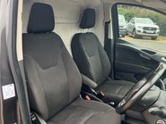 Ford Transit Courier LIMITED 40