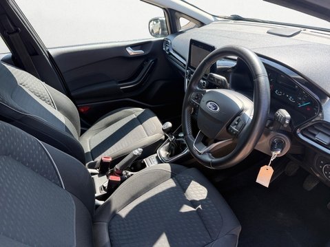 Ford Fiesta 1.0T EcoBoost Zetec Euro 6 (s/s) 5dr 15