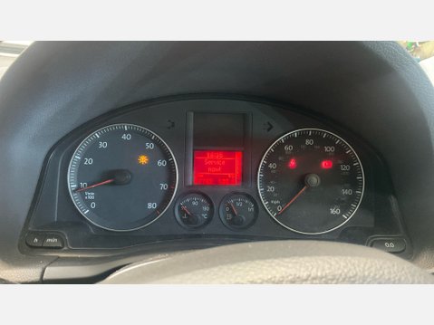 Volkswagen Golf SE 13