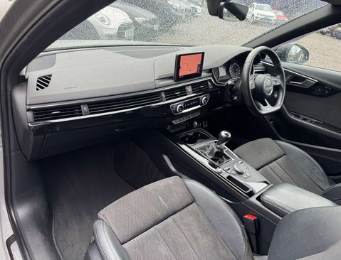 Audi A4 1.4 A4 Black Edition TFSI 5dr 15