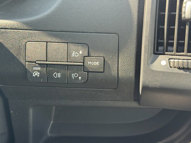 Citroen Relay MWB L2H2 Medium Roof Enterprise 35 Air Con Nav EURO 6 SELECT 23