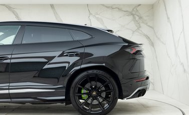 Lamborghini Urus 27