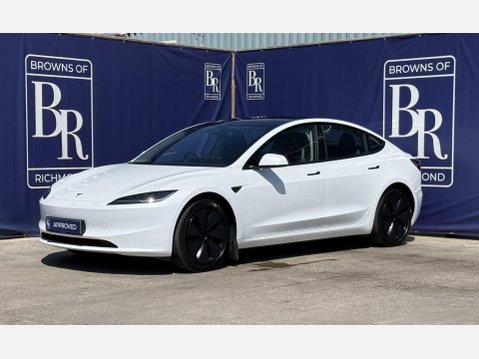 Tesla Model 3 Saloon 4dr Electric Auto RWD (208 ps) 9