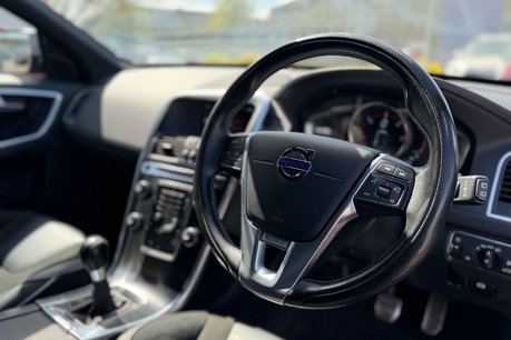 Volvo XC60 2.4 XC60 R-Design Nav D4 AWD 4WD 5dr 29