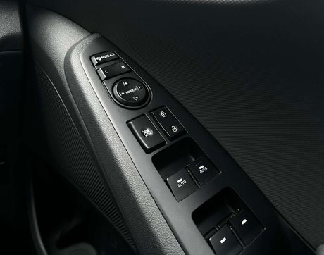 Hyundai IONIQ 1.6 IONIQ Premium SE FHEV Semi-Auto 5dr 20