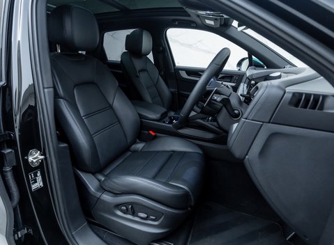 Porsche Cayenne V6 14