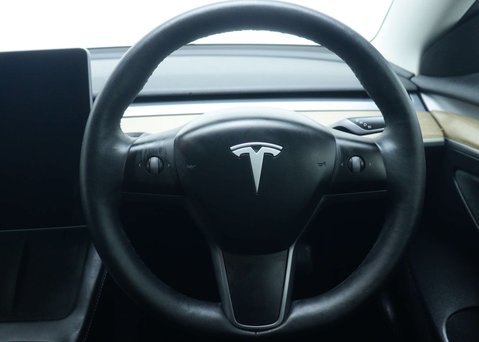 Tesla Model 3 Saloon 4dr Electric Auto RWD (241 bhp) 14
