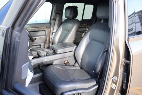 Land Rover Defender 110 D300 HARD TOP COMMERCIAL  X-DYNAMIC HSE GENUINE REAR SEATS  SEEKER STYLED 17