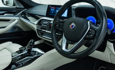 BMW Alpina B5 Touring 8