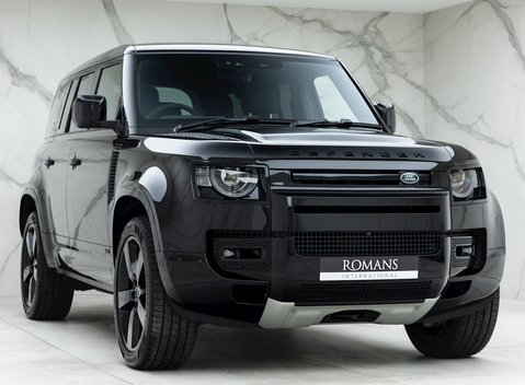 Land Rover Defender 110 V8 1