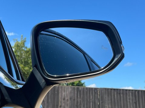 Suzuki Across E-FOUR 44