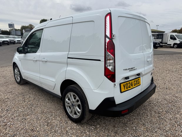 Ford Transit Connect SWB L1H1 Low Roof Limited Air Con Alloys Sensors EURO 6 10