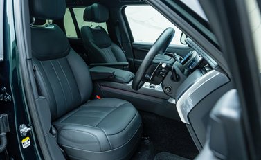 Land Rover Range Rover P530 AUTOBIOGRAPHY 14