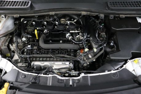 Ford Kuga ST-LINE 26