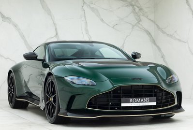 Aston Martin V12 Vantage 