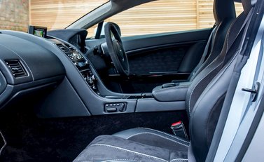 Aston Martin V8 Vantage N430 21