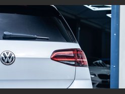 Volkswagen Golf 2.0 Golf R TSi Semi-Auto 4WD 5dr 27