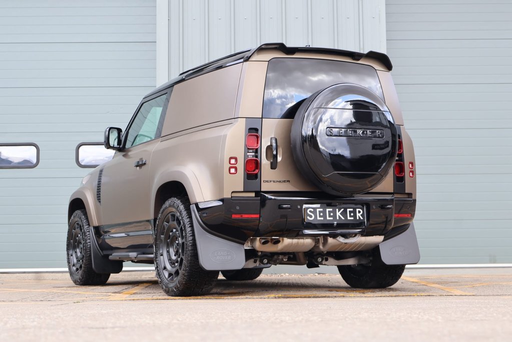 Land Rover Defender 90 DEMO  HARD TOP 350  X-DYNAMIC HSE s 20k spend inc genuine rear seat   11