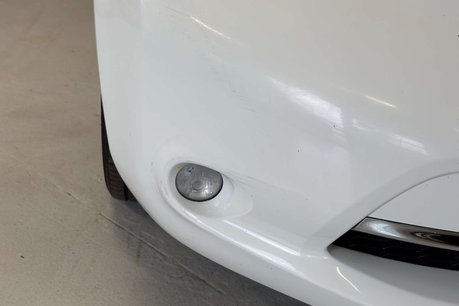 Nissan LEAF 24kWh Visia Hatchback 5dr Electric Auto (107 bhp) 22