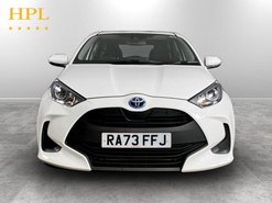 Toyota Yaris 1.5 VVT-h Icon Hatchback 5dr Petrol Hybrid E-CVT Euro 6 (s/s) (116 ps) 1 Ow