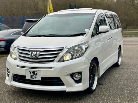 Toyota Alphard 8 SEATER+TWIN SUNROOF+RARE 3
