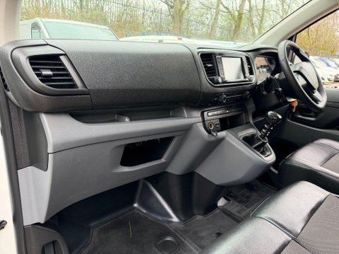 Peugeot Expert 2.0 BlueHDi 1400 Professional Standard Panel Van 6dr Diesel Manual MWB Euro 30