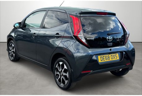 Toyota Aygo 1.0 VVT-i X-Plore 5dr