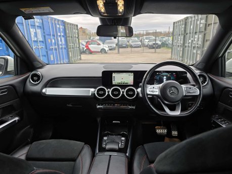 Mercedes-Benz GLB 1.3 GLB200 AMG Line SUV 5dr Petrol 7G-DCT Euro 6 (s/s) (163 ps) 17
