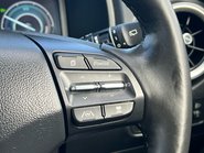 Hyundai KONA GDI PREMIUM 32