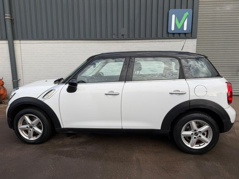 Mini Countryman 1.6 Cooper D Euro 5 (s/s) 5dr 5