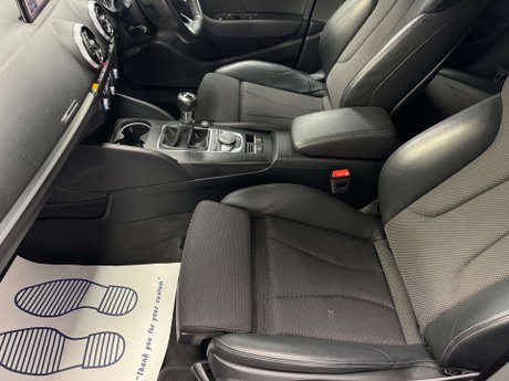 Audi A3 1.5 A3 Sportback Black Edition TFSI 5dr 19