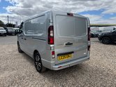 Renault Trafic SWB L1H1 Low Roof Sport LL31 Air Con Alloys Sensors Cam EURO 6 10