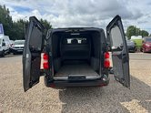 Vauxhall Vivaro Crew Cab AUTO LWB L2H1 Low Roof 3100 Elite Air Con Alloys Sensors Cam Nav E 9